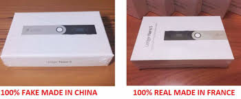 Embalagem da Ledger Nano S Plus falsificada vendida em marketplace chinês